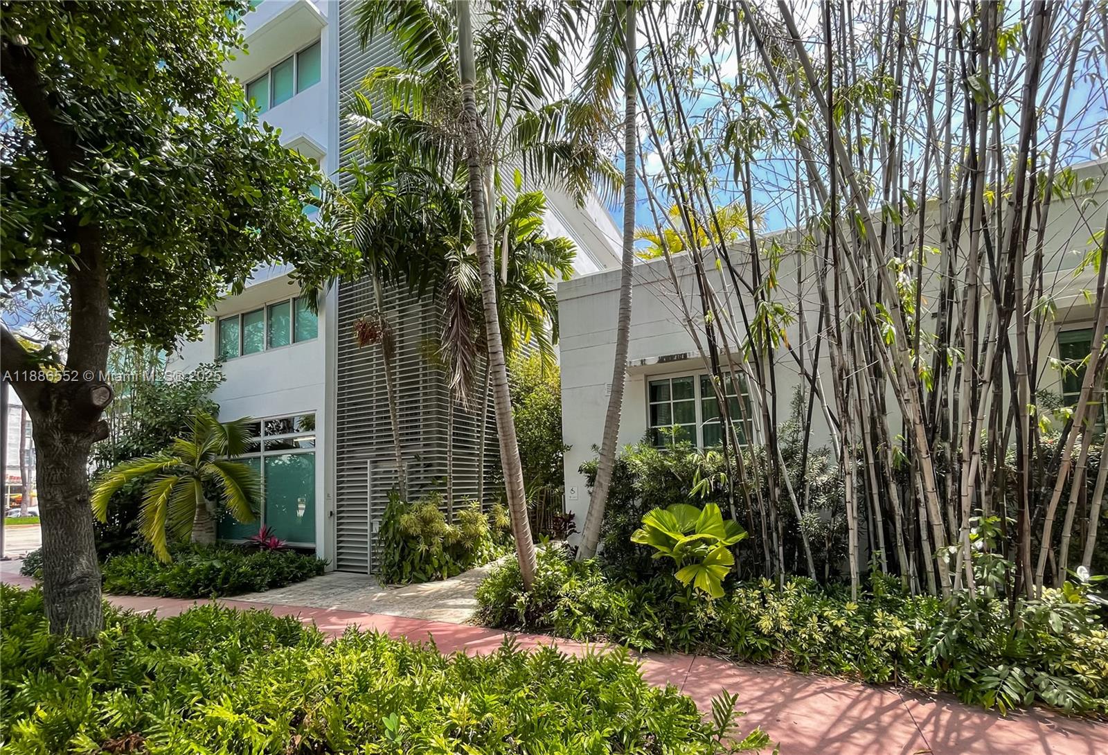 421 Meridian Ave #21 Miami Beach, FL 33139