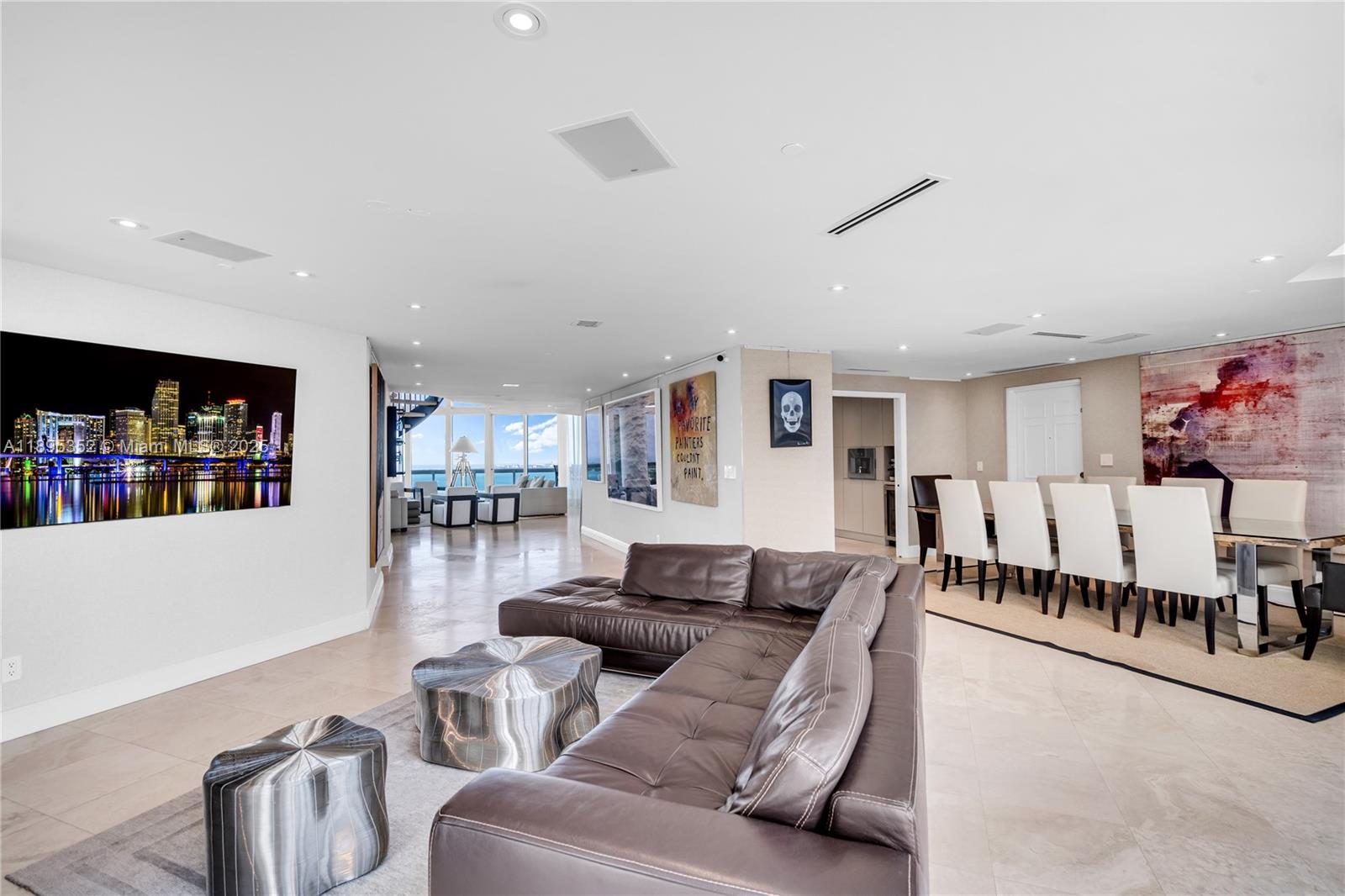 1643 Brickell Ave #3501 Miami, FL 33129 1643 Brickell Ave #3501 Miami, FL 33129