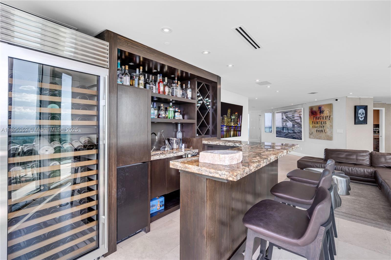 1643 Brickell Ave #3501 Miami, FL 33129 1643 Brickell Ave #3501 Miami, FL 33129