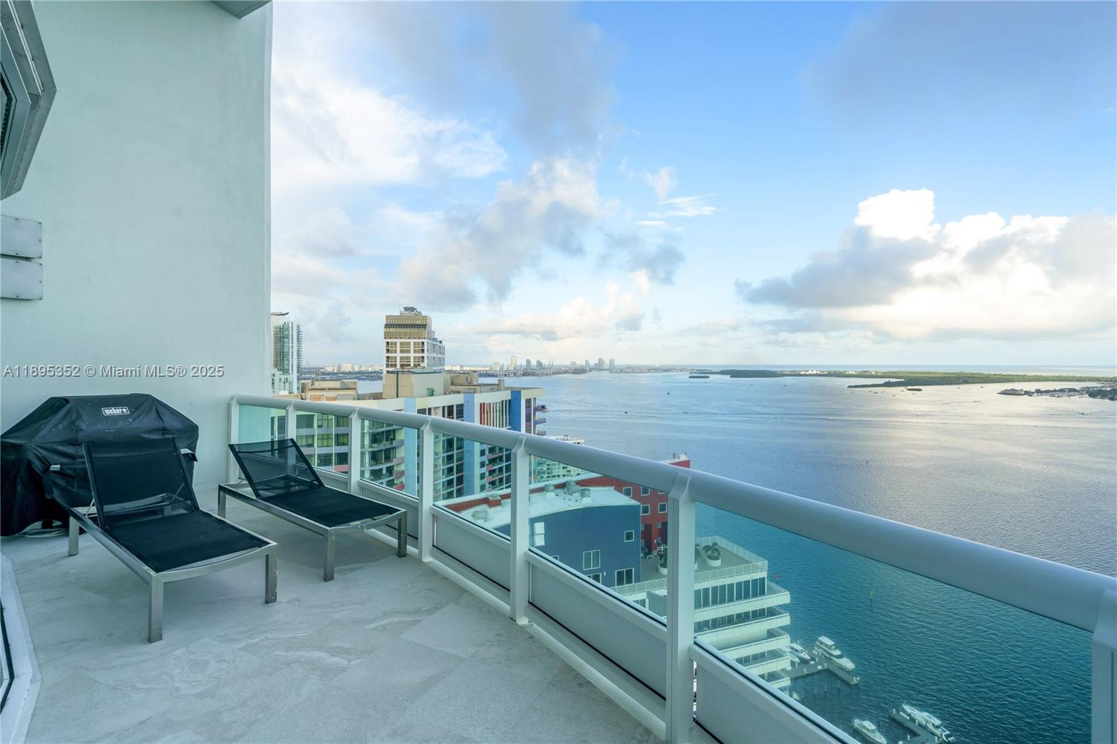1643 Brickell Ave #3501 Miami, FL 33129 1643 Brickell Ave #3501 Miami, FL 33129
