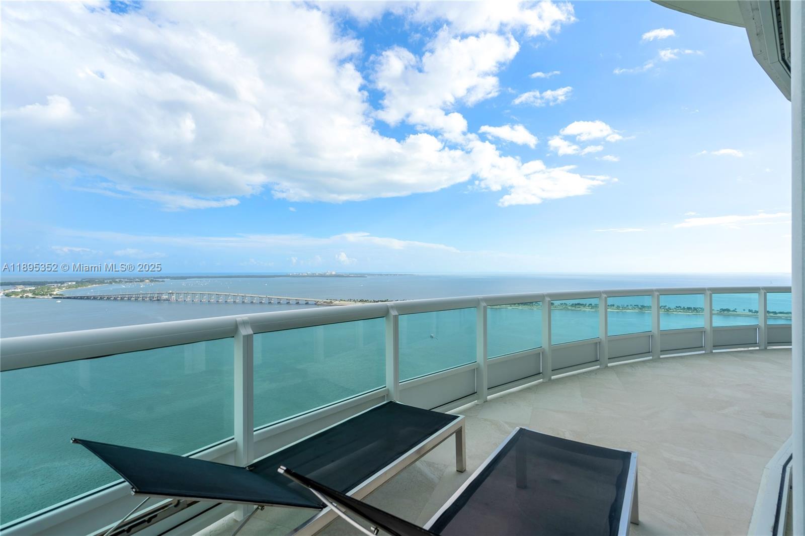 1643 Brickell Ave #3501 Miami, FL 33129 1643 Brickell Ave #3501 Miami, FL 33129