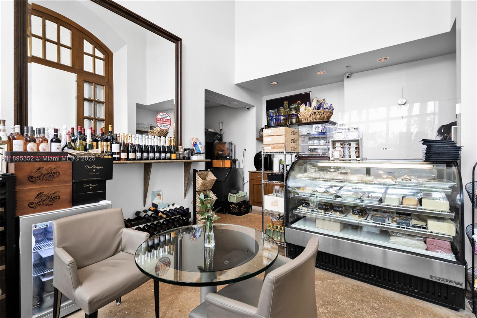 1643 Brickell Ave #3501 Miami, FL 33129 1643 Brickell Ave #3501 Miami, FL 33129