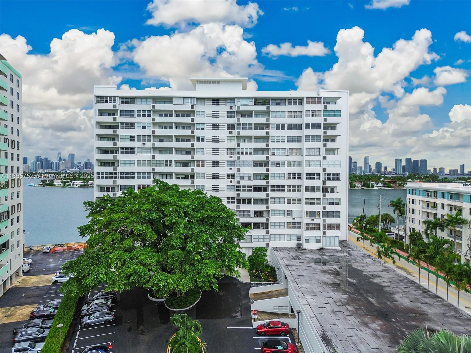 3 Island Ave #14A Miami Beach, FL 33139