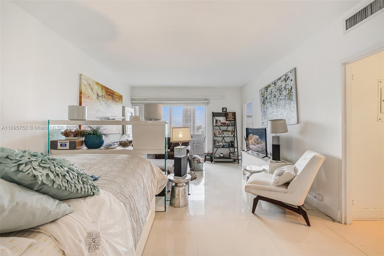 3 Island Ave #14A Miami Beach, FL 33139