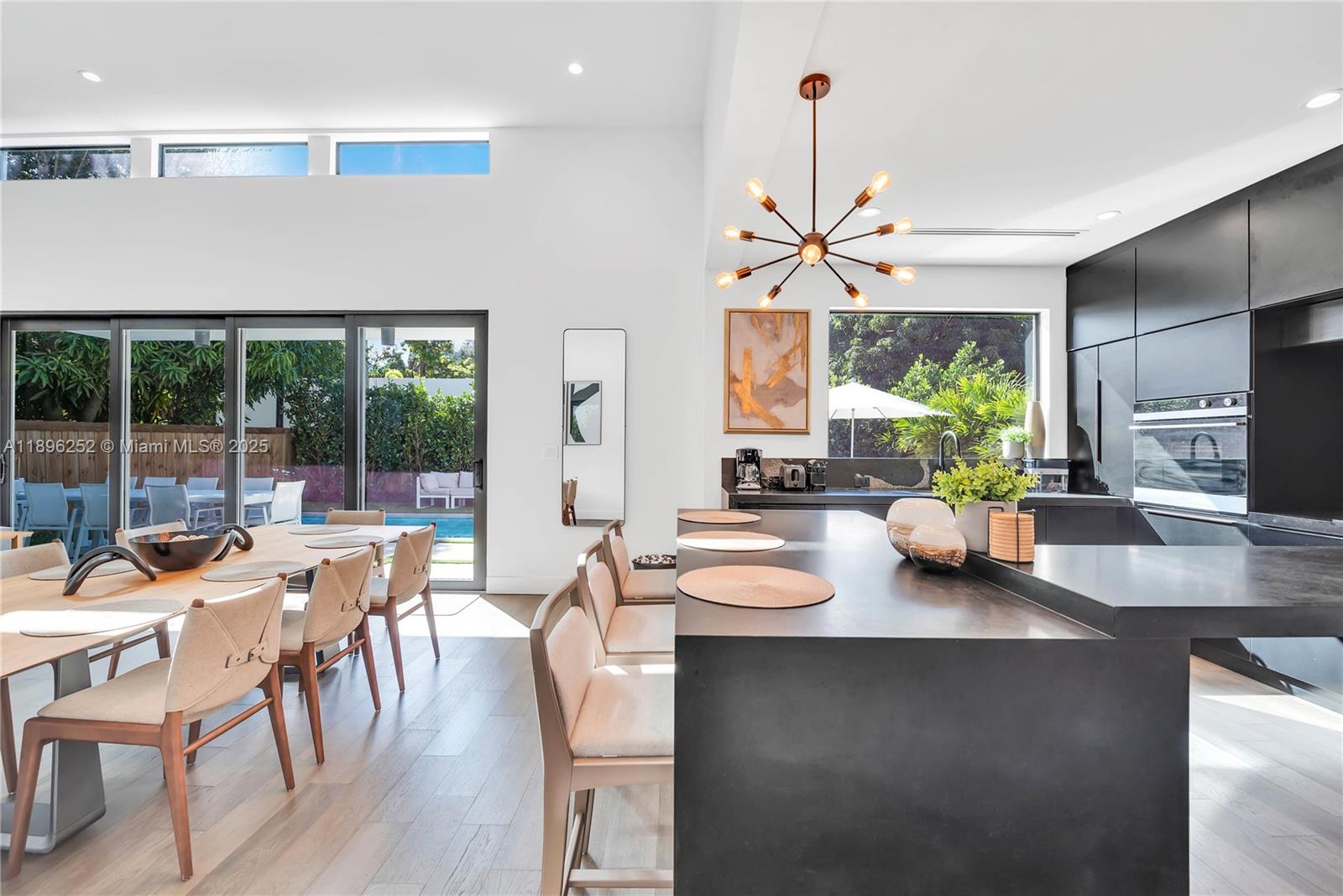 520 NW 41st St Miami, FL 33127