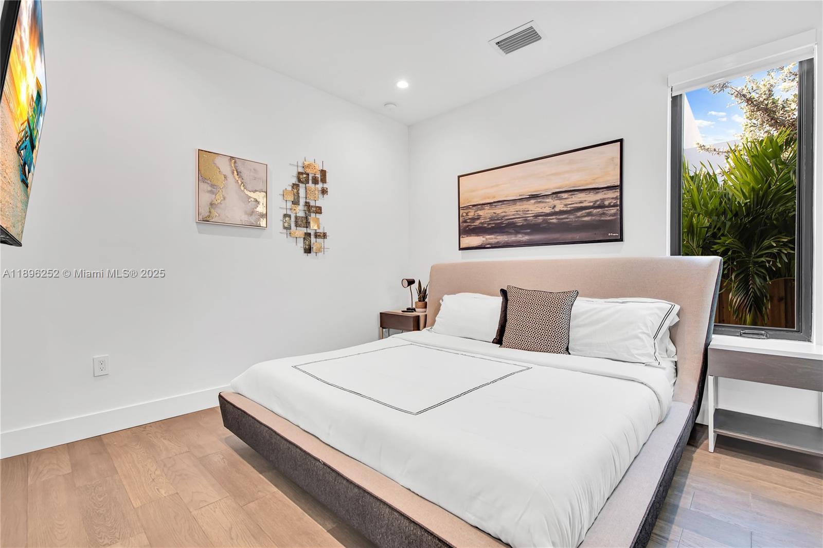 520 NW 41st St Miami, FL 33127