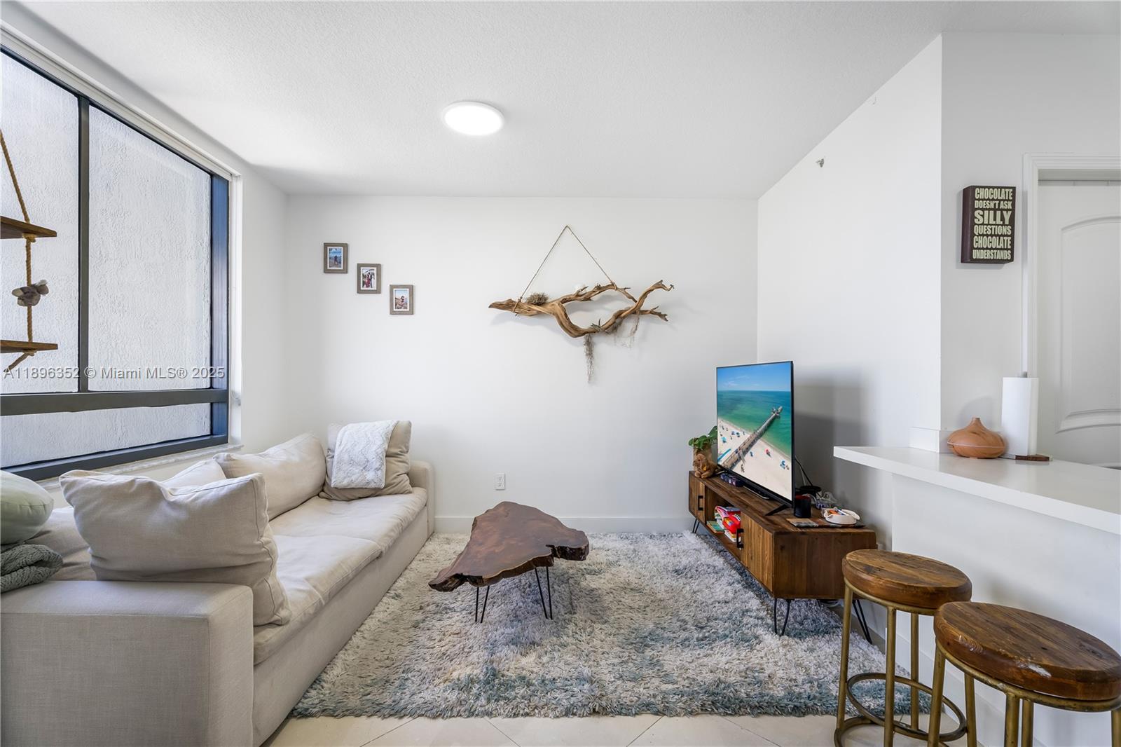 1330 West Ave #905
