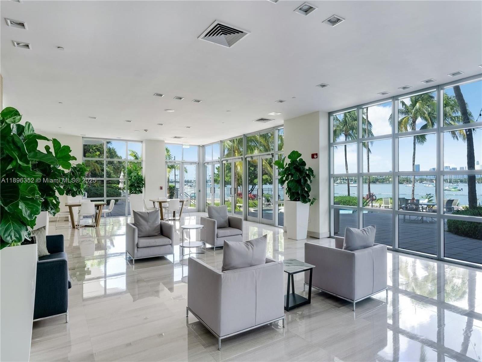 1330 West Ave #905 Miami Beach, FL 33139