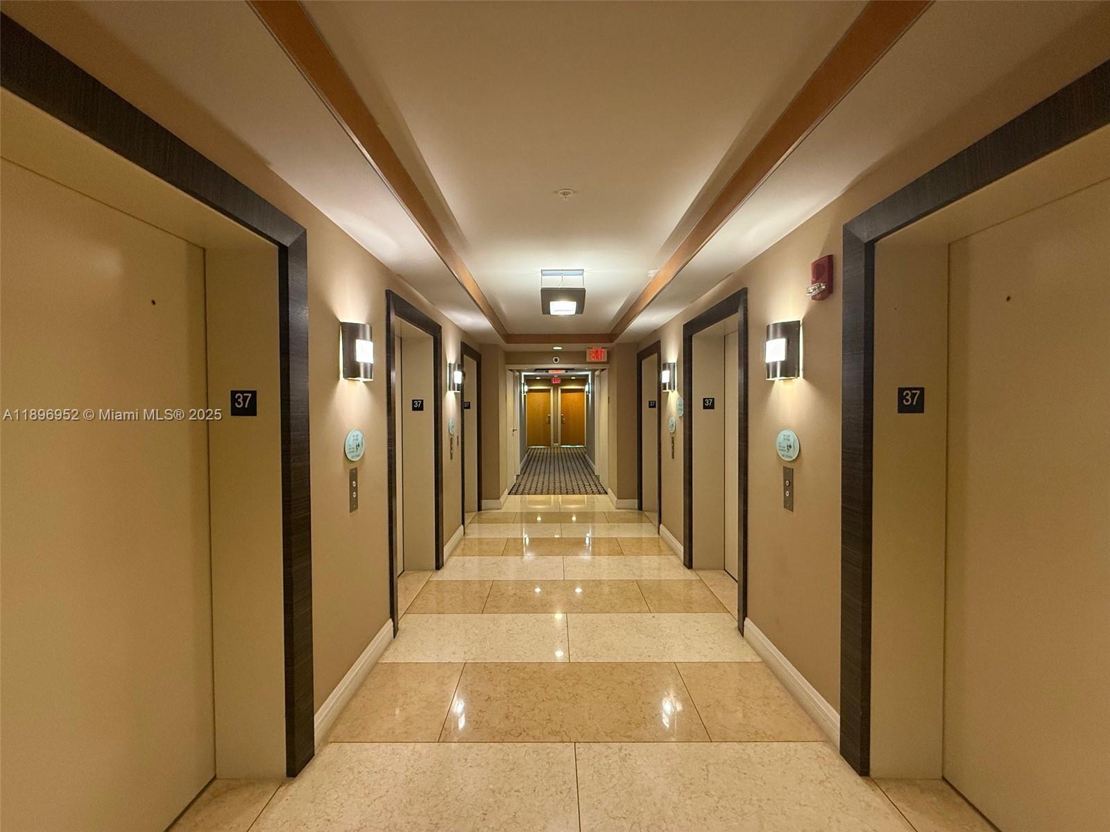 image Vizcayne North1