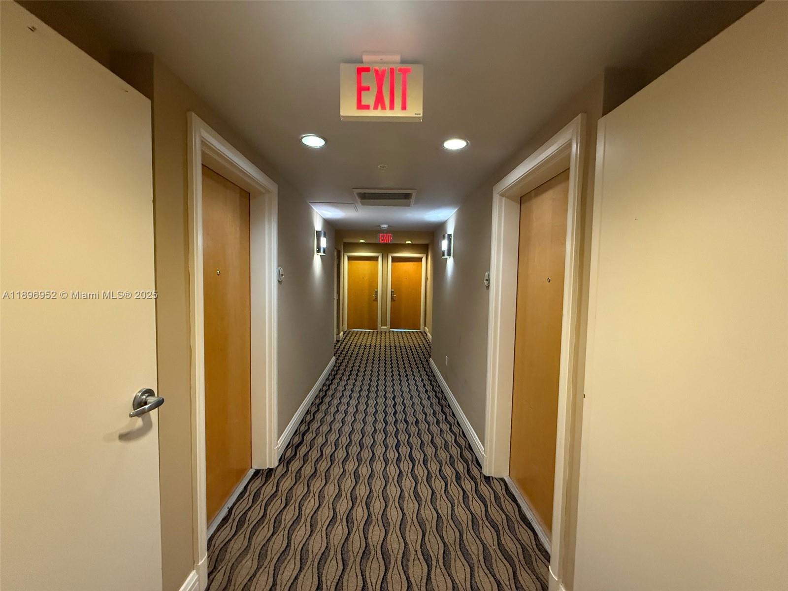 image Vizcayne North2