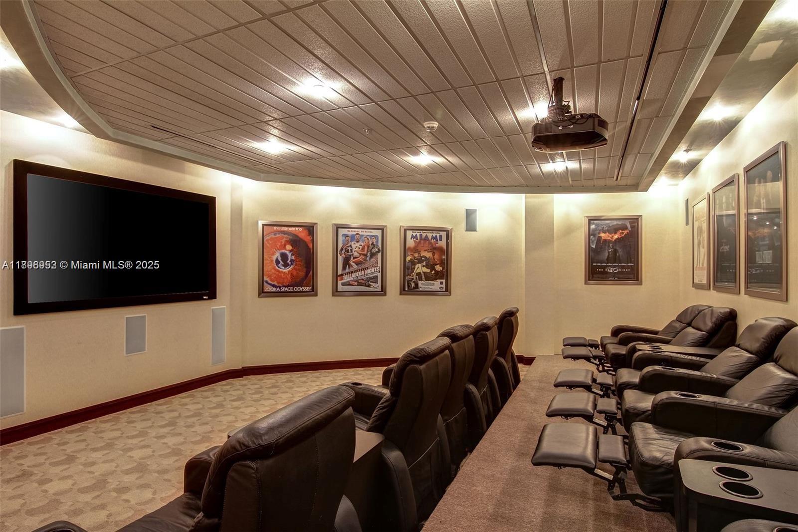 image Vizcayne North42