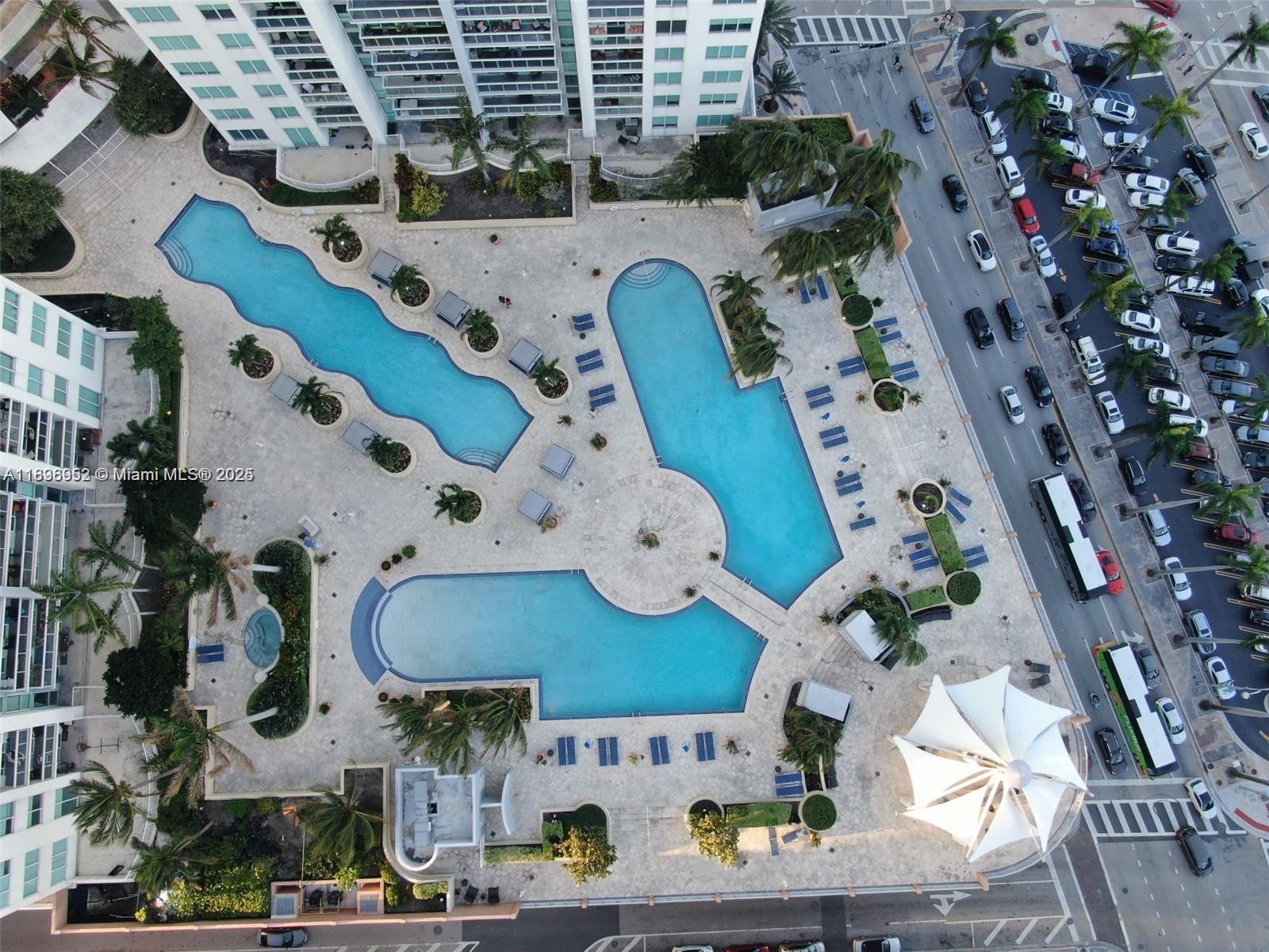 image Vizcayne North45