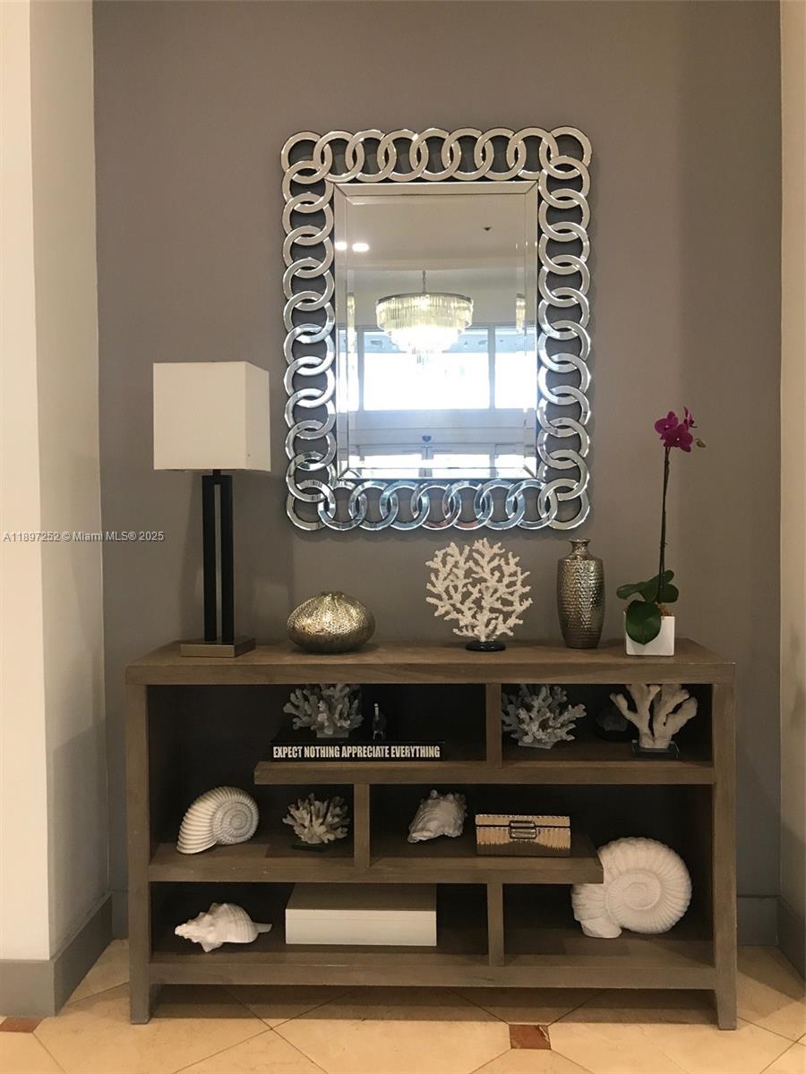 image The Decoplage Condominium29