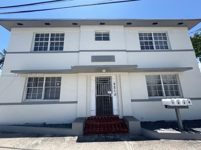 2210 NW North Riv Dr #4