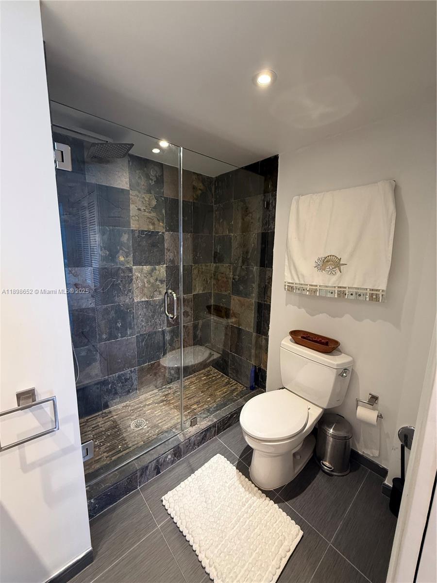 image Yacht Club At Portofino13