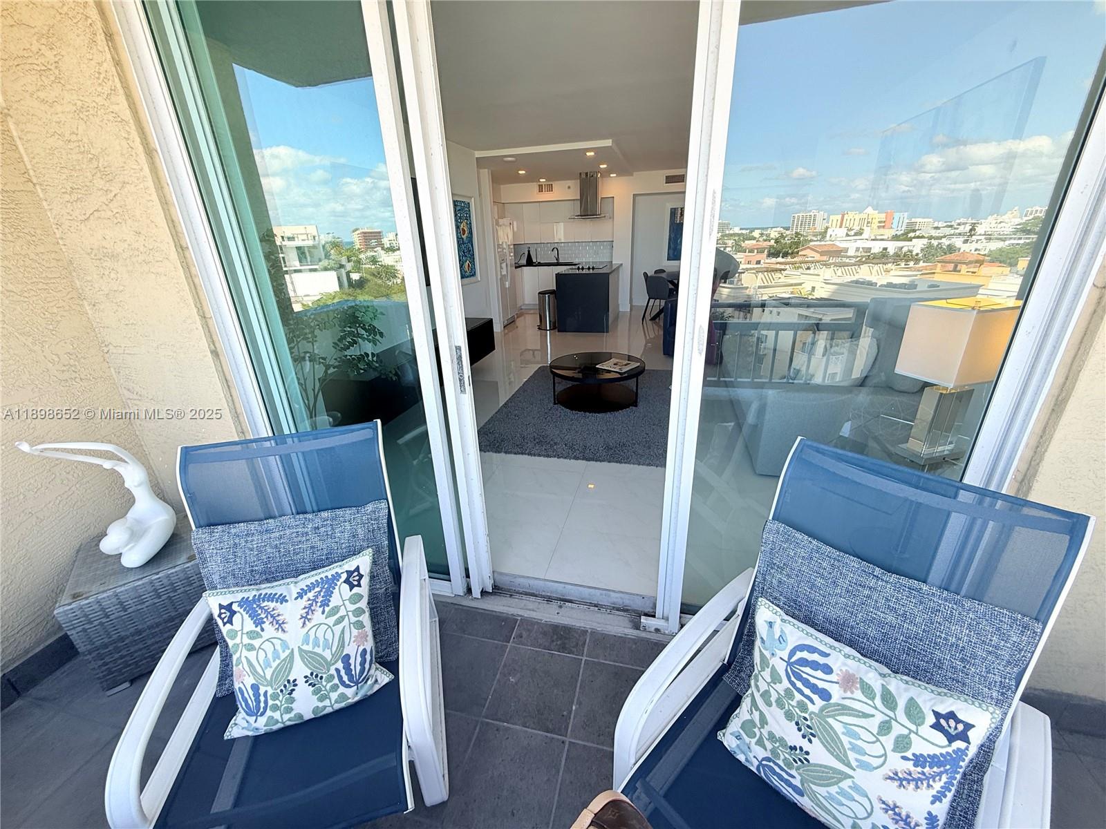 image Yacht Club At Portofino22