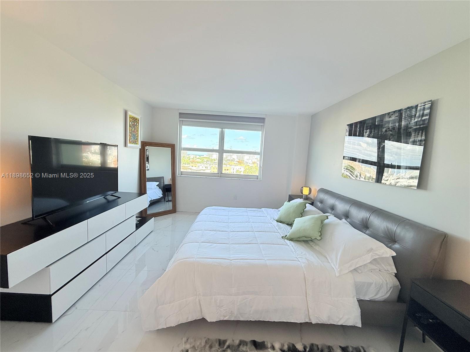 image Yacht Club At Portofino29