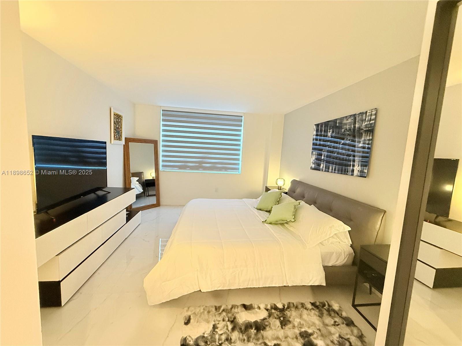 image Yacht Club At Portofino32