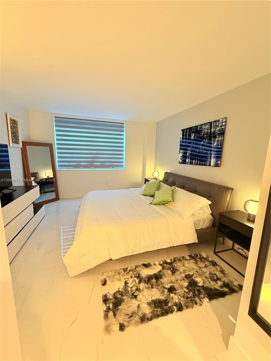 image Yacht Club At Portofino33