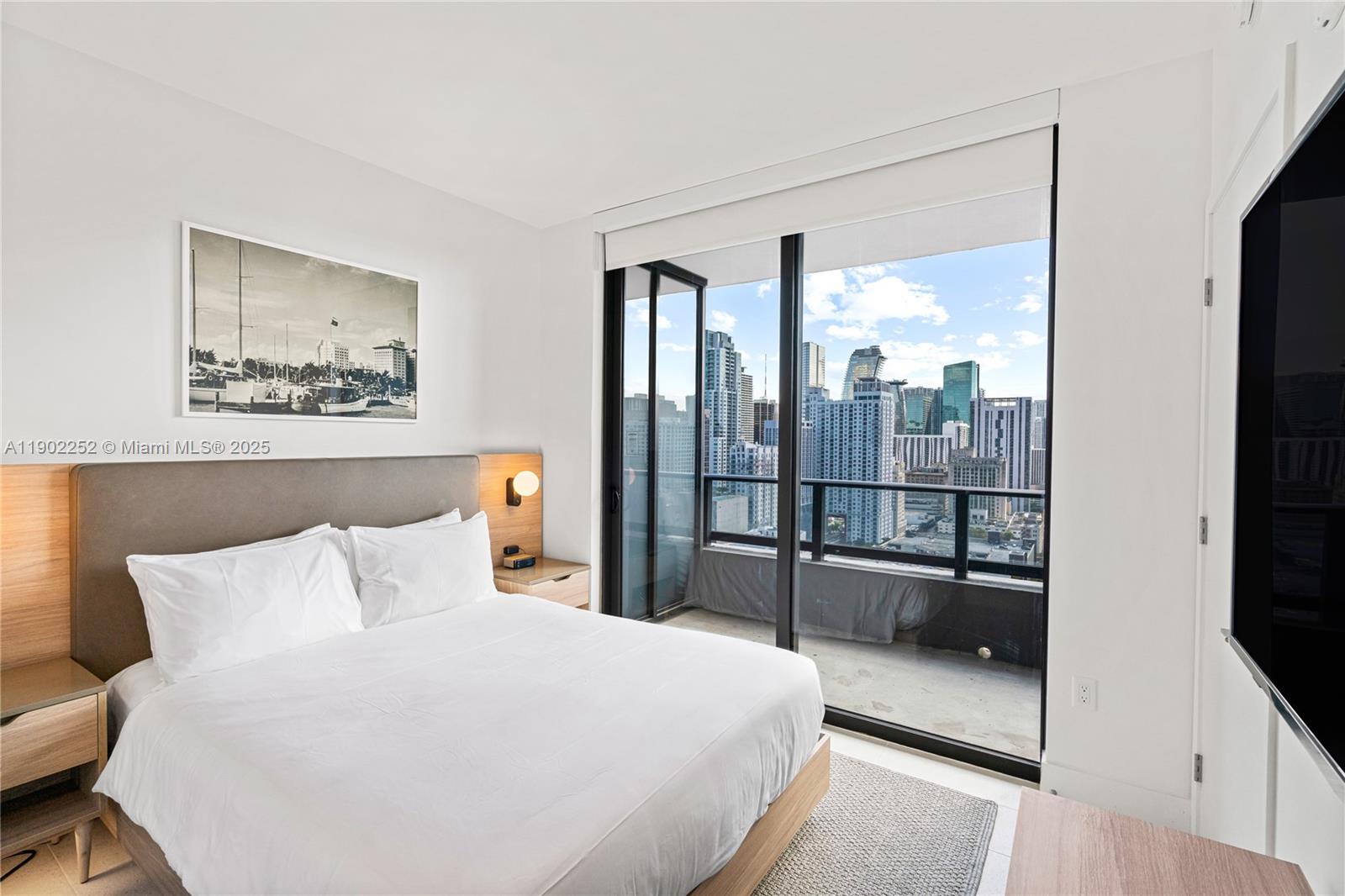 image Natiivo Gale Miami17