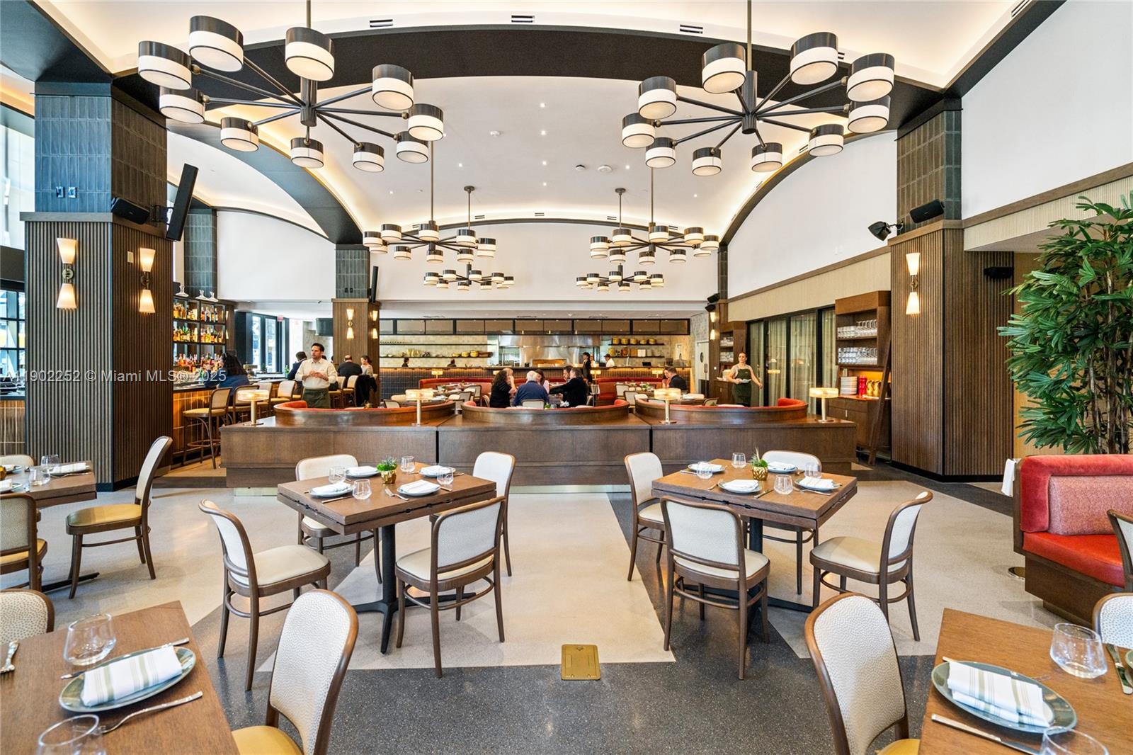 image Natiivo Gale Miami35