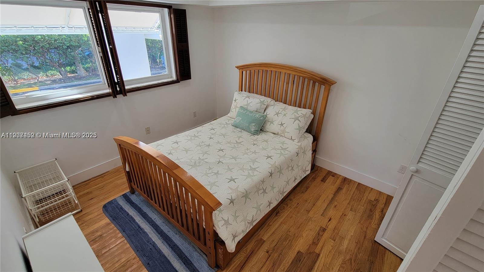 image Casa Del Mar Condos10