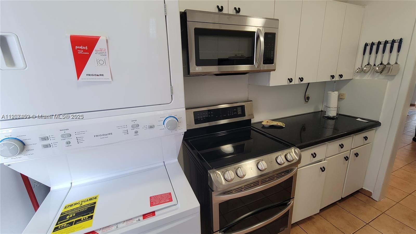 image Casa Del Mar Condos12