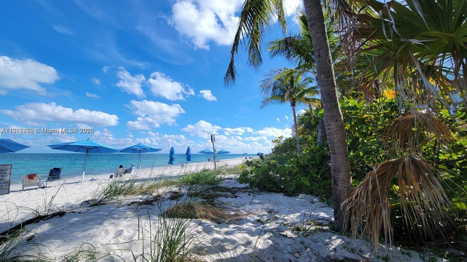 image Casa Del Mar Condos15