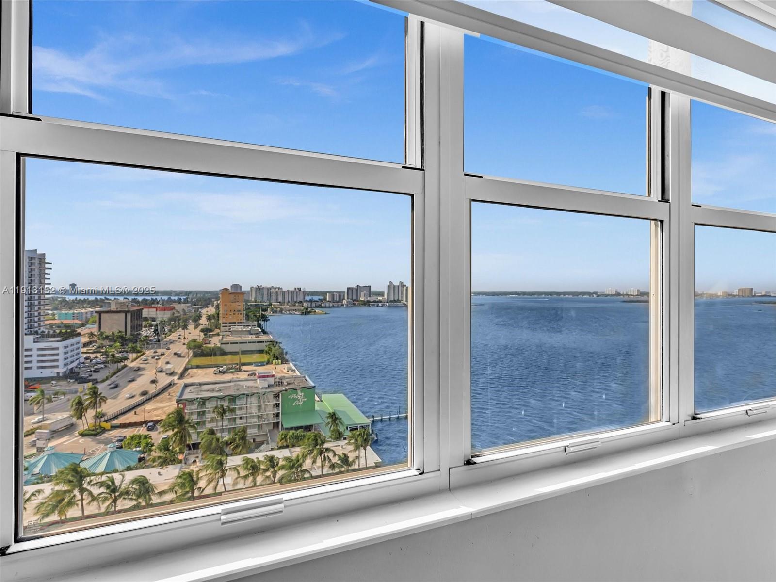 1865 79th St Csw #PH-H North Bay Village, FL 33141