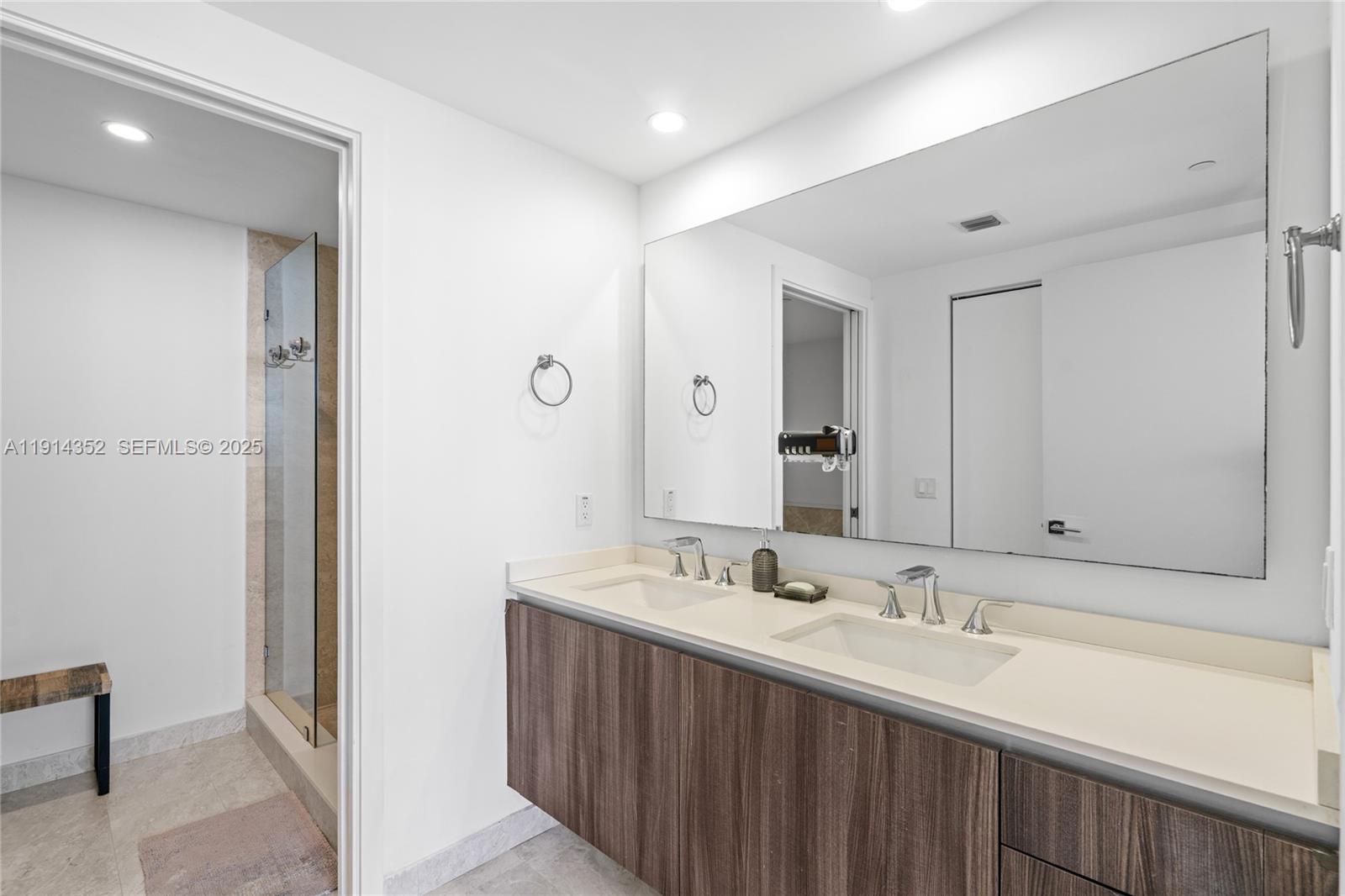 488 NE 18th St #4309 Miami, FL 33132