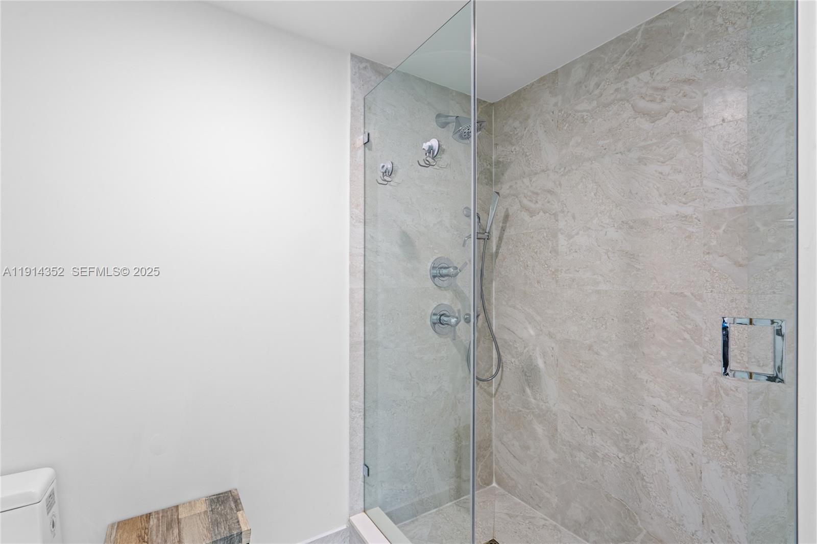 488 NE 18th St #4309 Miami, FL 33132