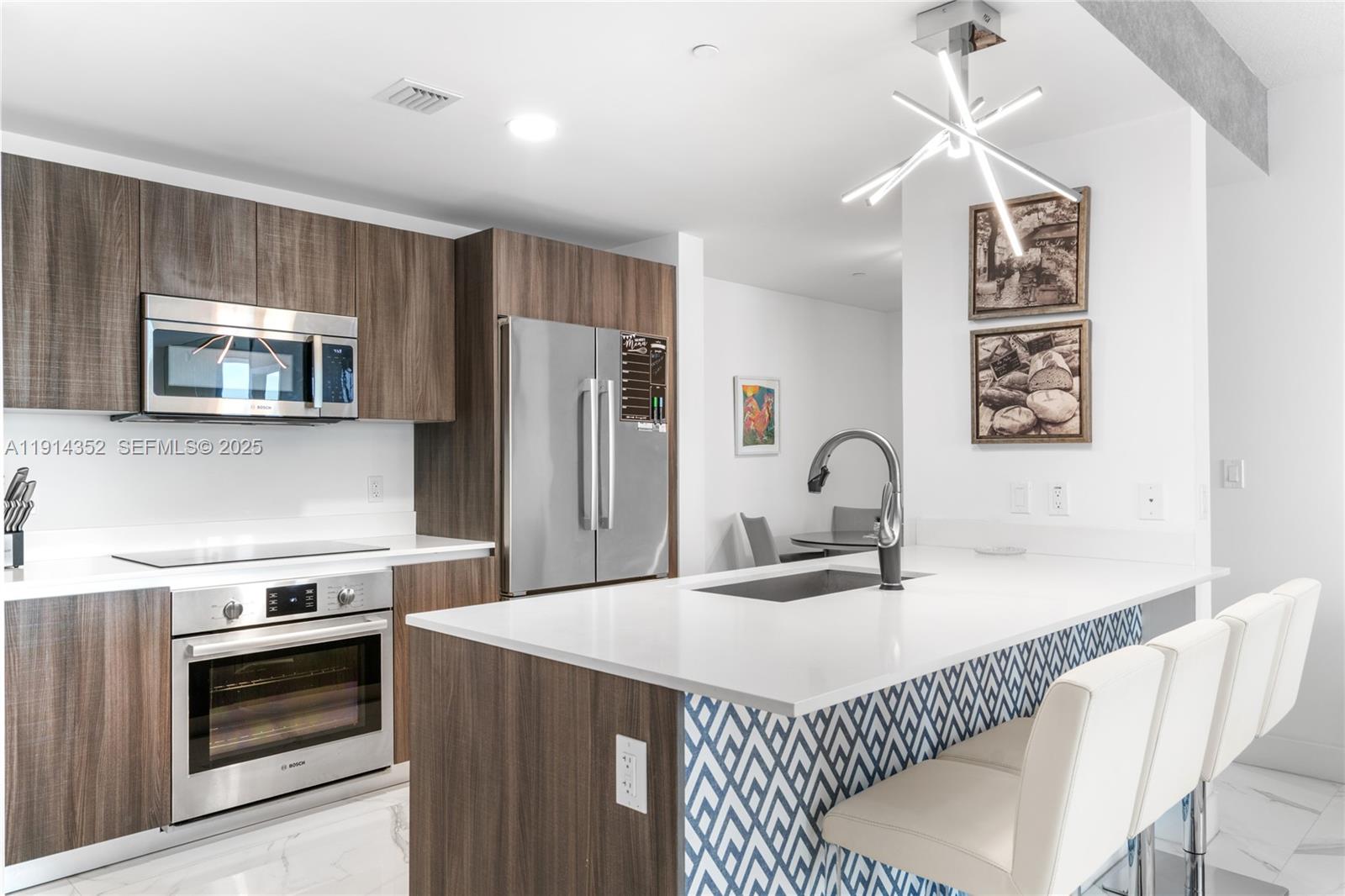 488 NE 18th St #4309 Miami, FL 33132