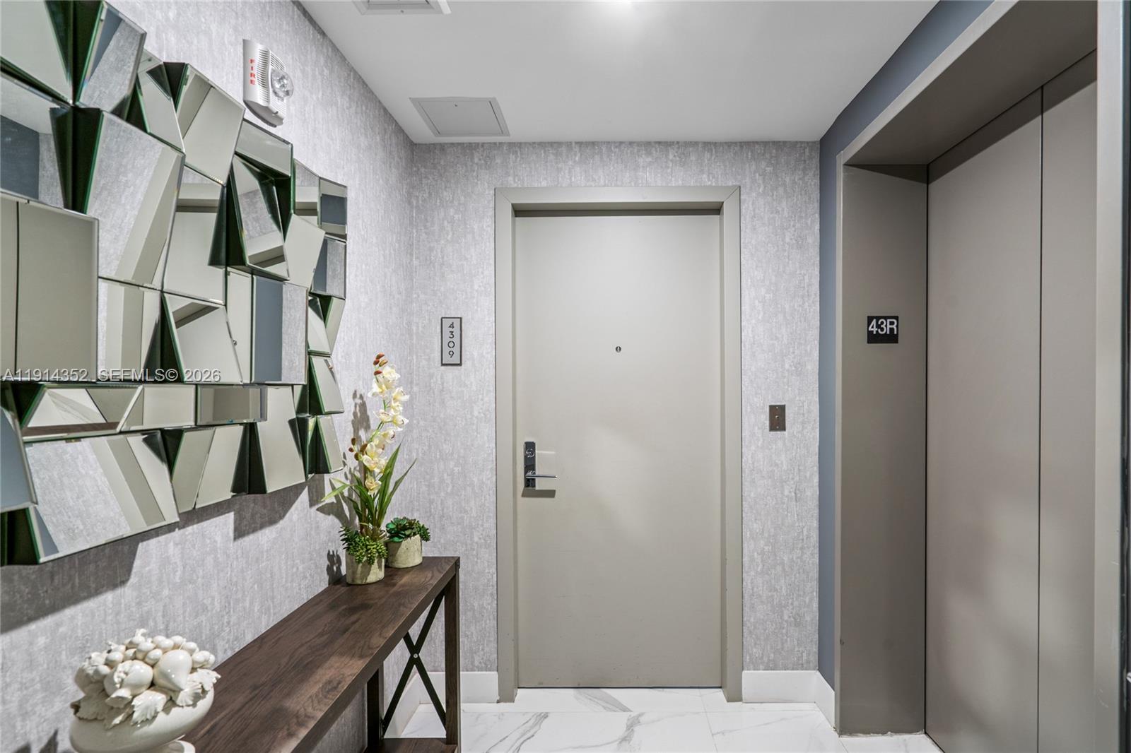 image Aria on the Bay56