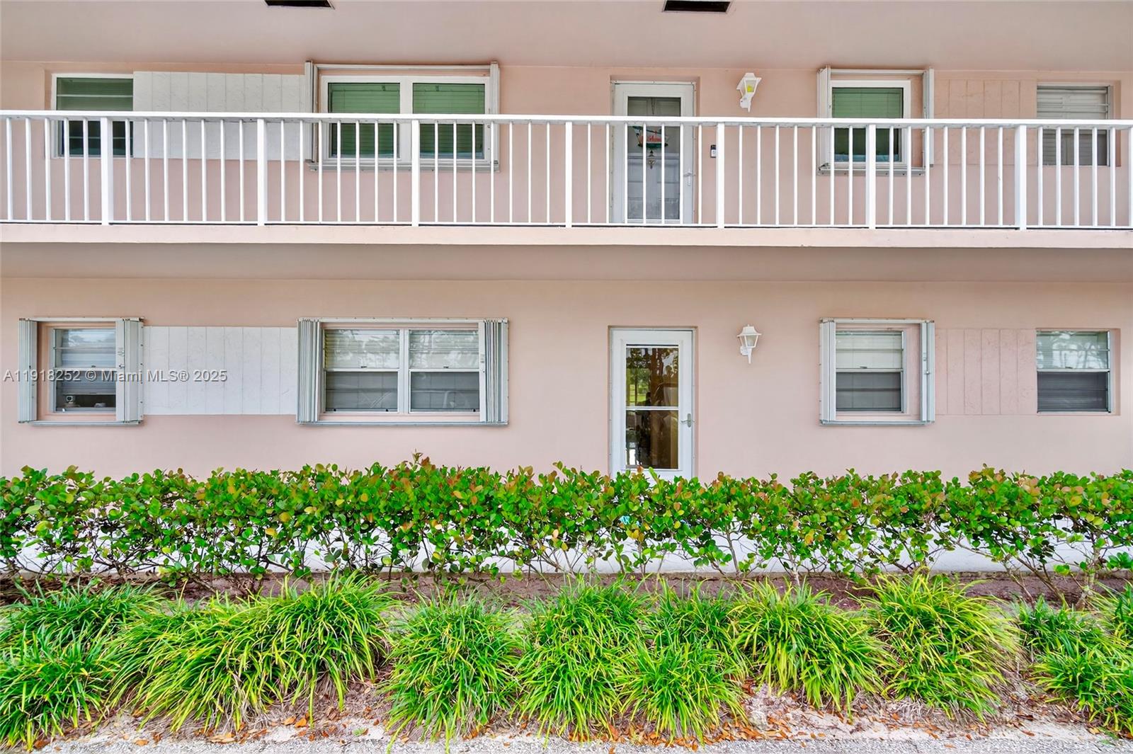 18081 SE Country Clb Dr #20-192 Jupiter, FL 33469