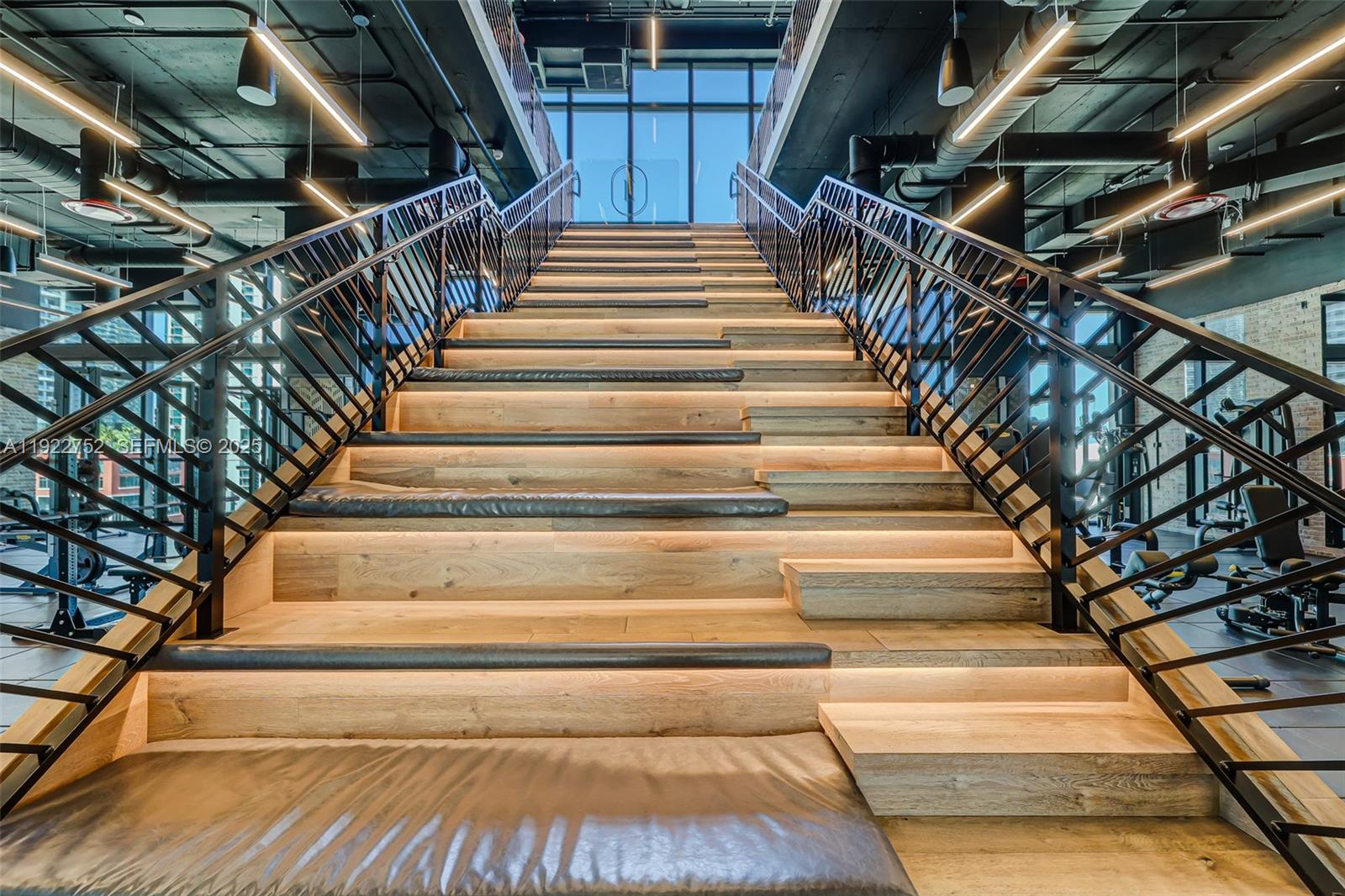 image The Elser Hotel & Residences12