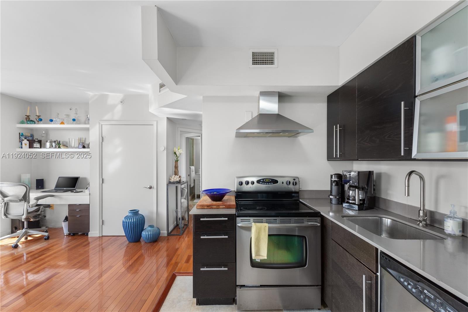 image The Waverly At South Beac3