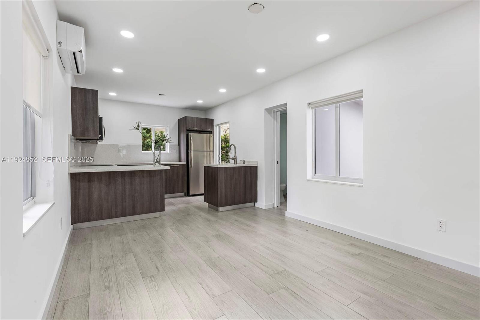 623 NE 61st St #5 Miami, FL 33137