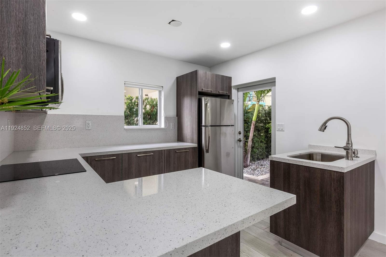 623 NE 61st St #5 Miami, FL 33137