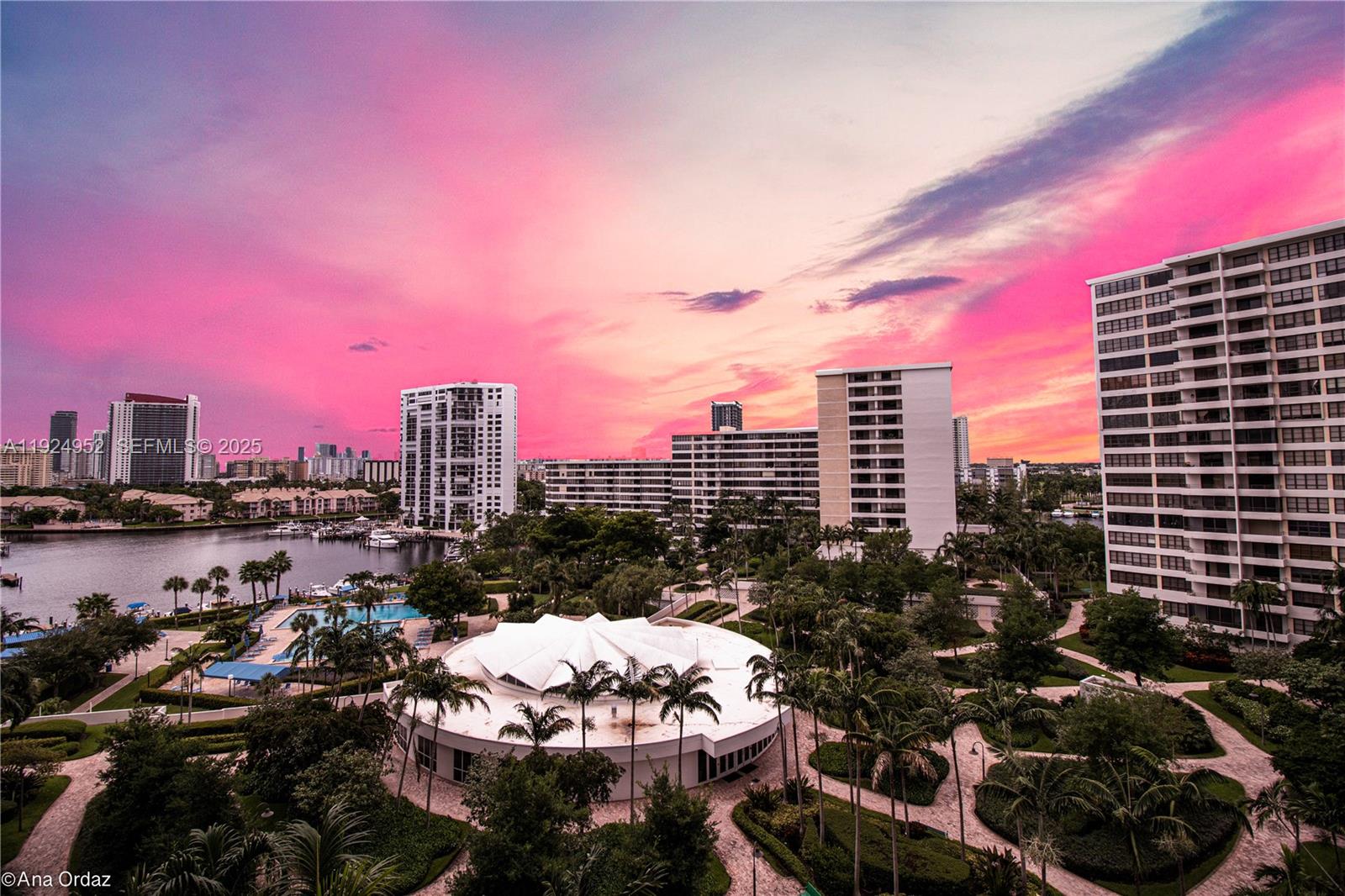 2500 Parkview Dr #1207