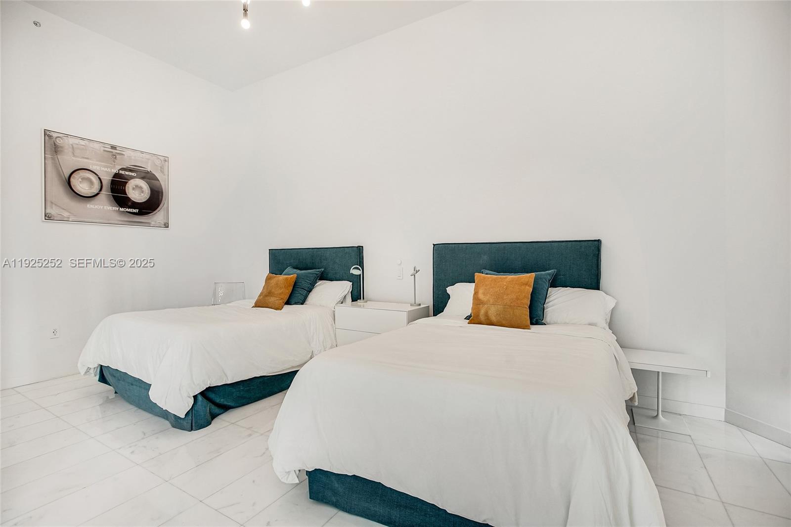 2821 S Bayshore Dr #15C Miami, FL 33133