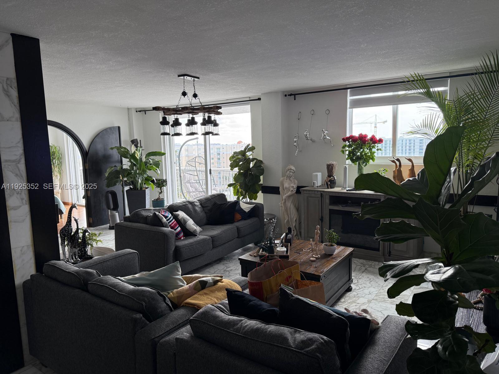 1800 NW 24th Ave #1004 Miami, FL 33125