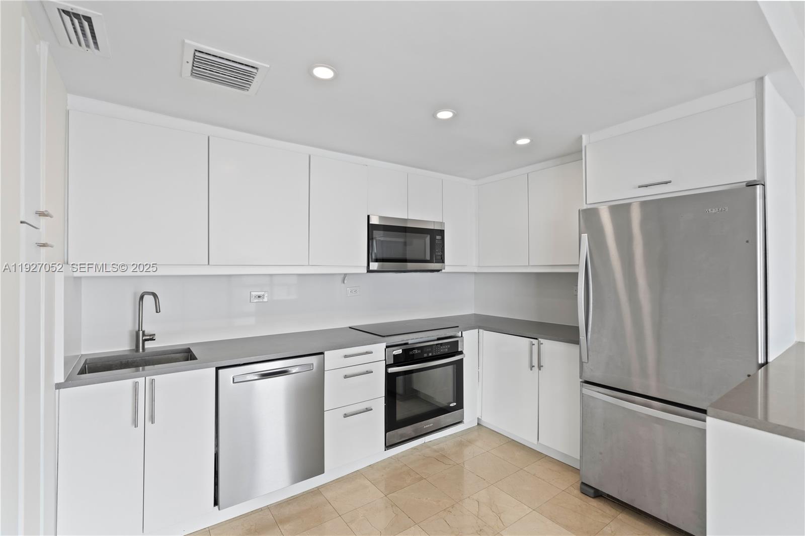 image Brickell Townhouse11