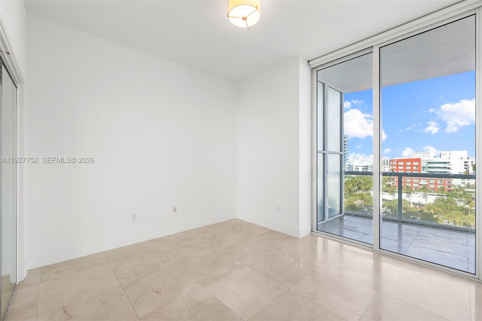 50 S Pointe Dr #1107 Miami Beach, FL 33139