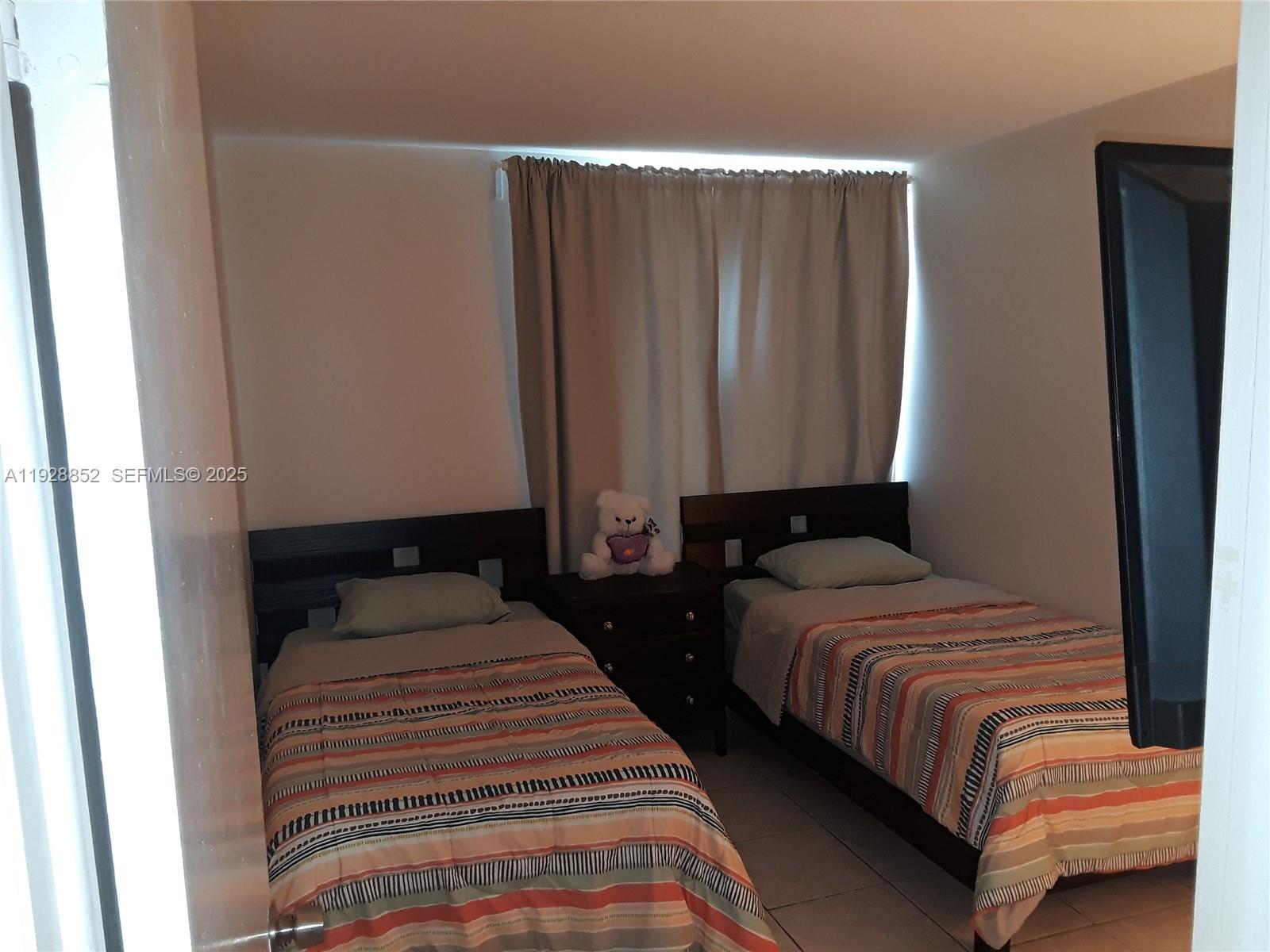 250 180th Dr #159 Sunny Isles Beach, FL 33160