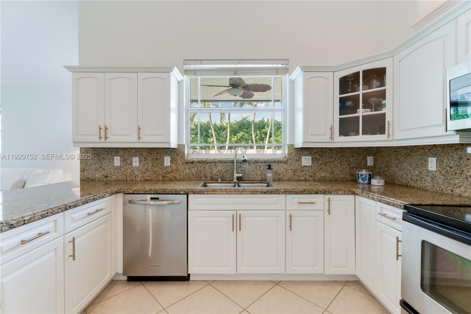 9221 SW 170th Ln Palmetto Bay, FL 33157