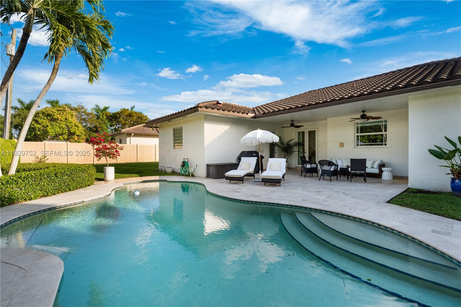 9221 SW 170th Ln Palmetto Bay, FL 33157