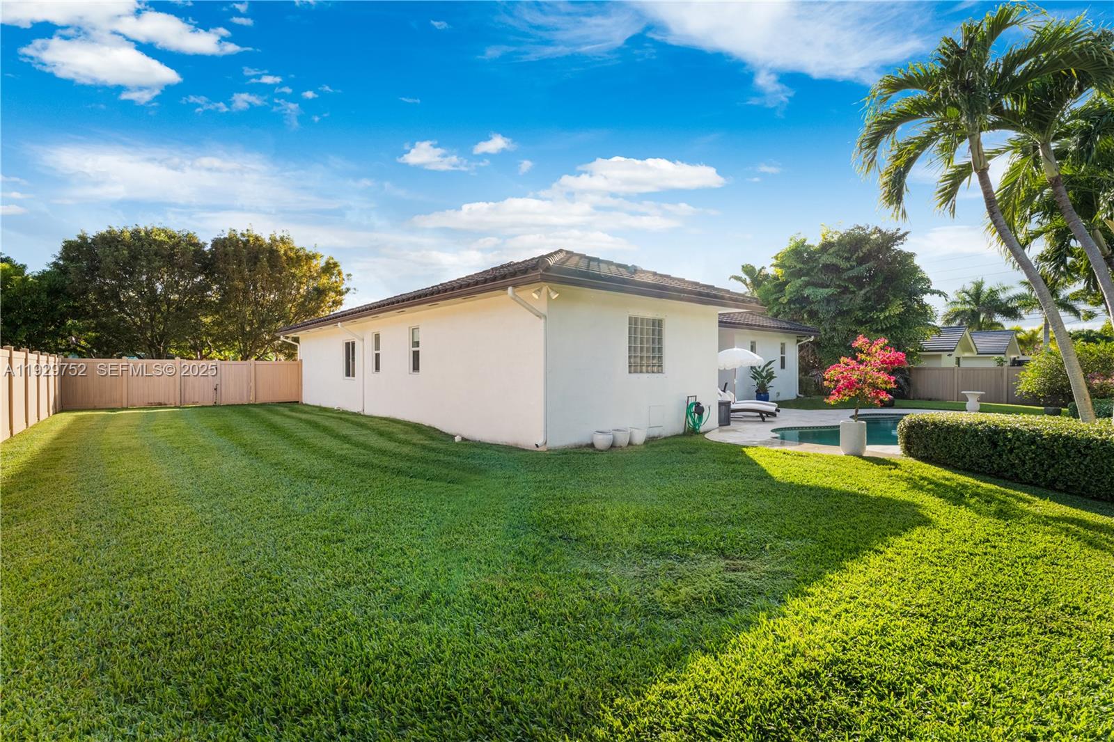 9221 SW 170th Ln Palmetto Bay, FL 33157