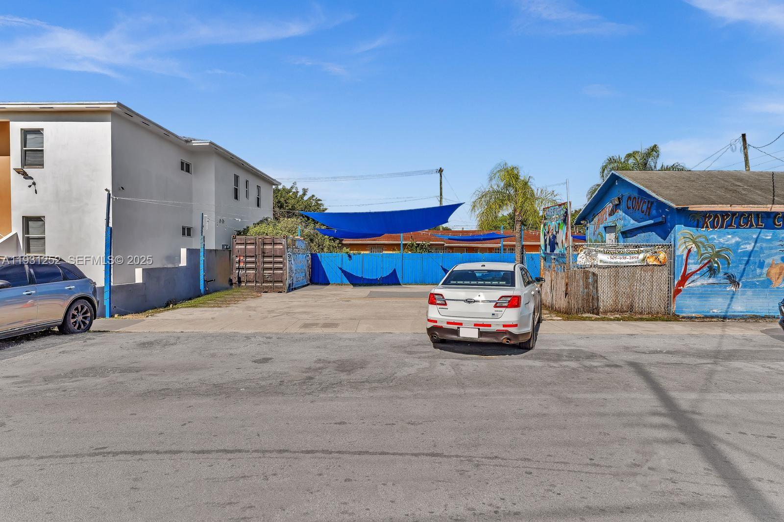 4500 NW 12th Ave Miami, FL 33127