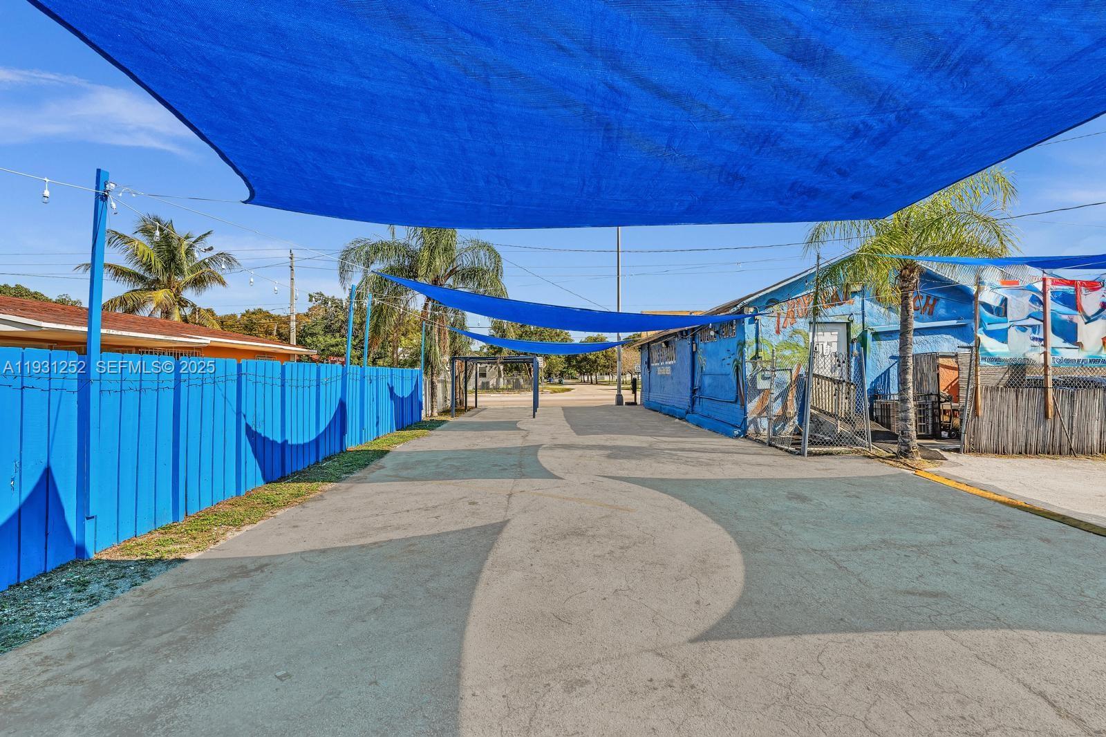 4500 NW 12th Ave Miami, FL 33127