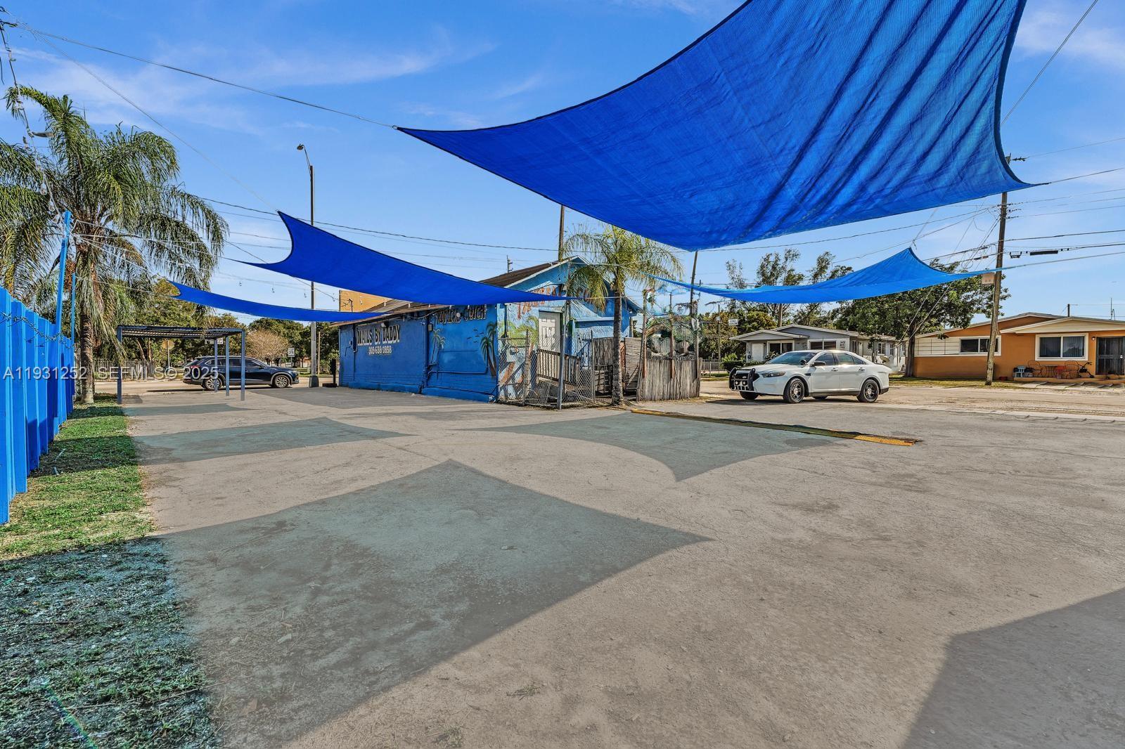 4500 NW 12th Ave Miami, FL 33127